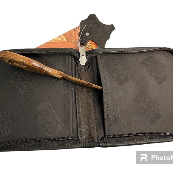 Canyon Outback Leather Goods Genuine Cowhide Leather Travel Zipper Pouch NWT NOS - Picture 11 of 12